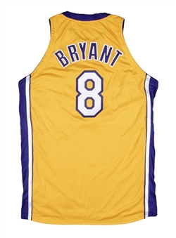 2000-01 Kobe Bryant Pro Cut Los Angeles Lakers Home Jersey (Fox LOA)